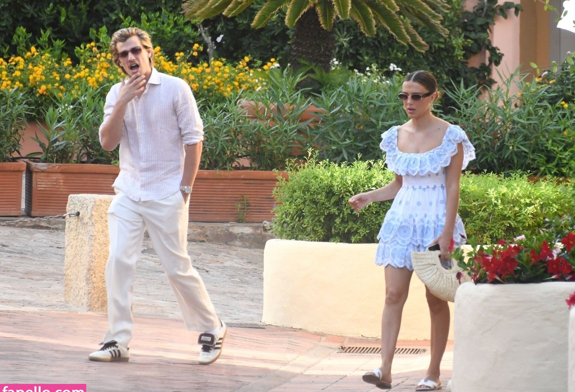 millie-bobby-brown-1 gallery photo #1192