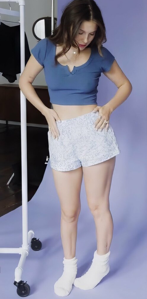 millie-bobby-brown-1 gallery photo #1370