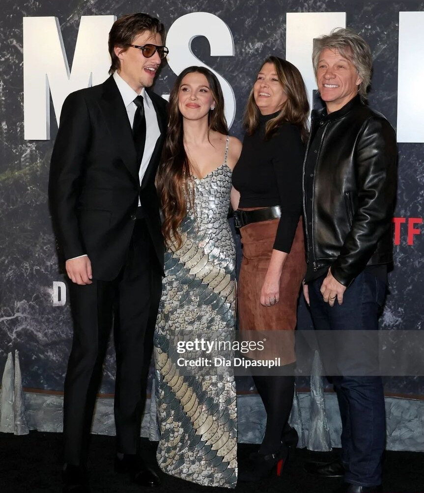 millie-bobby-brown-1 gallery photo #1403