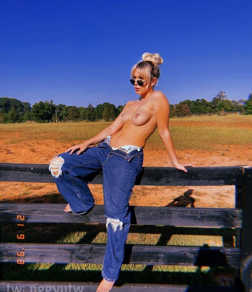 millie-bobby-brown-1 gallery photo #1452