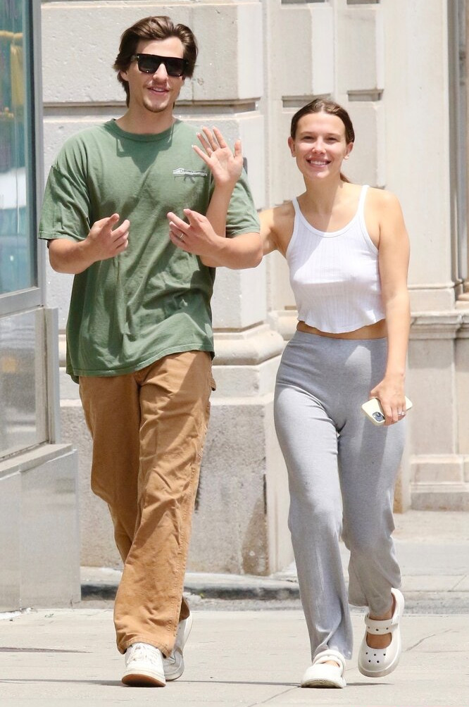 millie-bobby-brown-1 gallery photo #1604