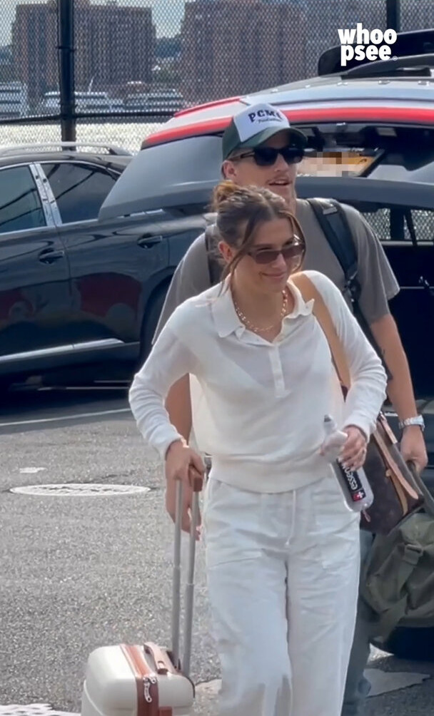 millie-bobby-brown-1 Nude Leaks OnlyFans Photos #523 - LeakJerk