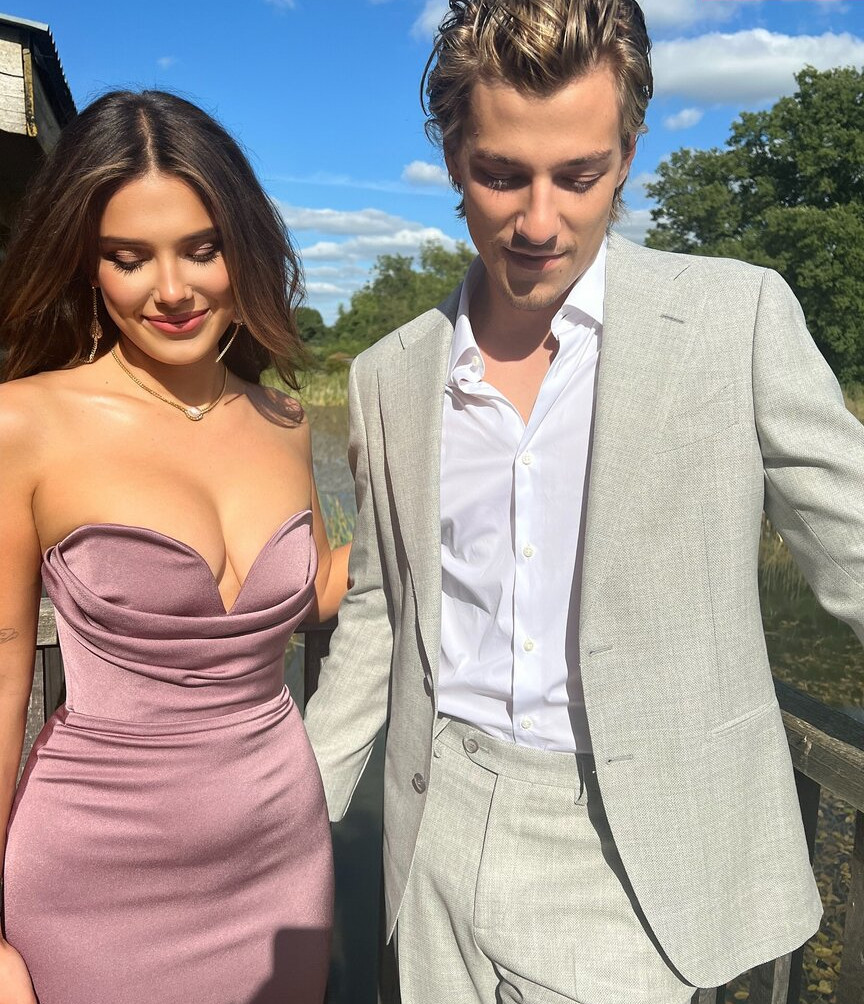 millie-bobby-brown-1 gallery photo #923