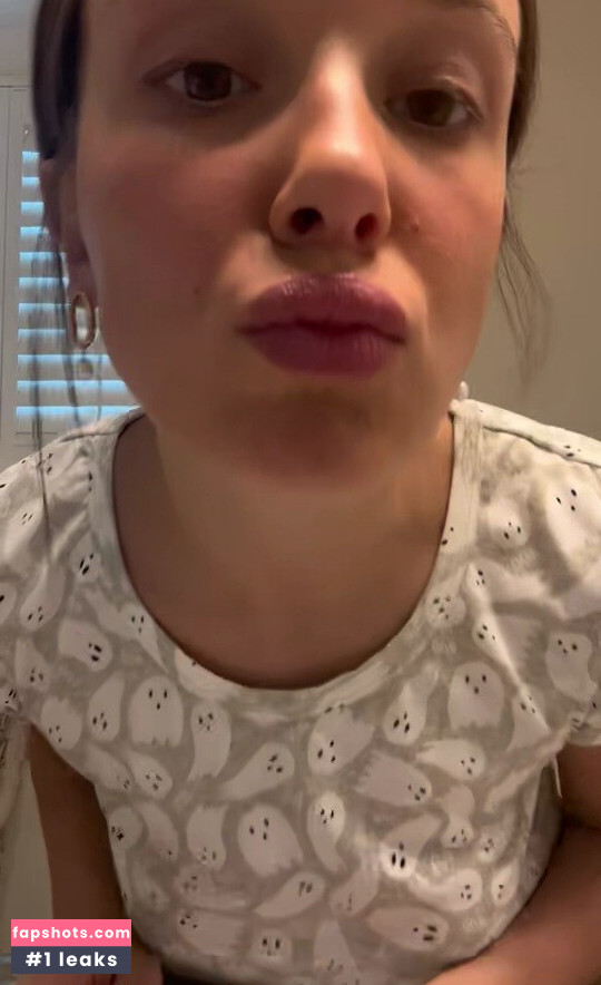 Millie Bobby Brown Nacktheit OnlyFans Fotos #1022 - Fapshots