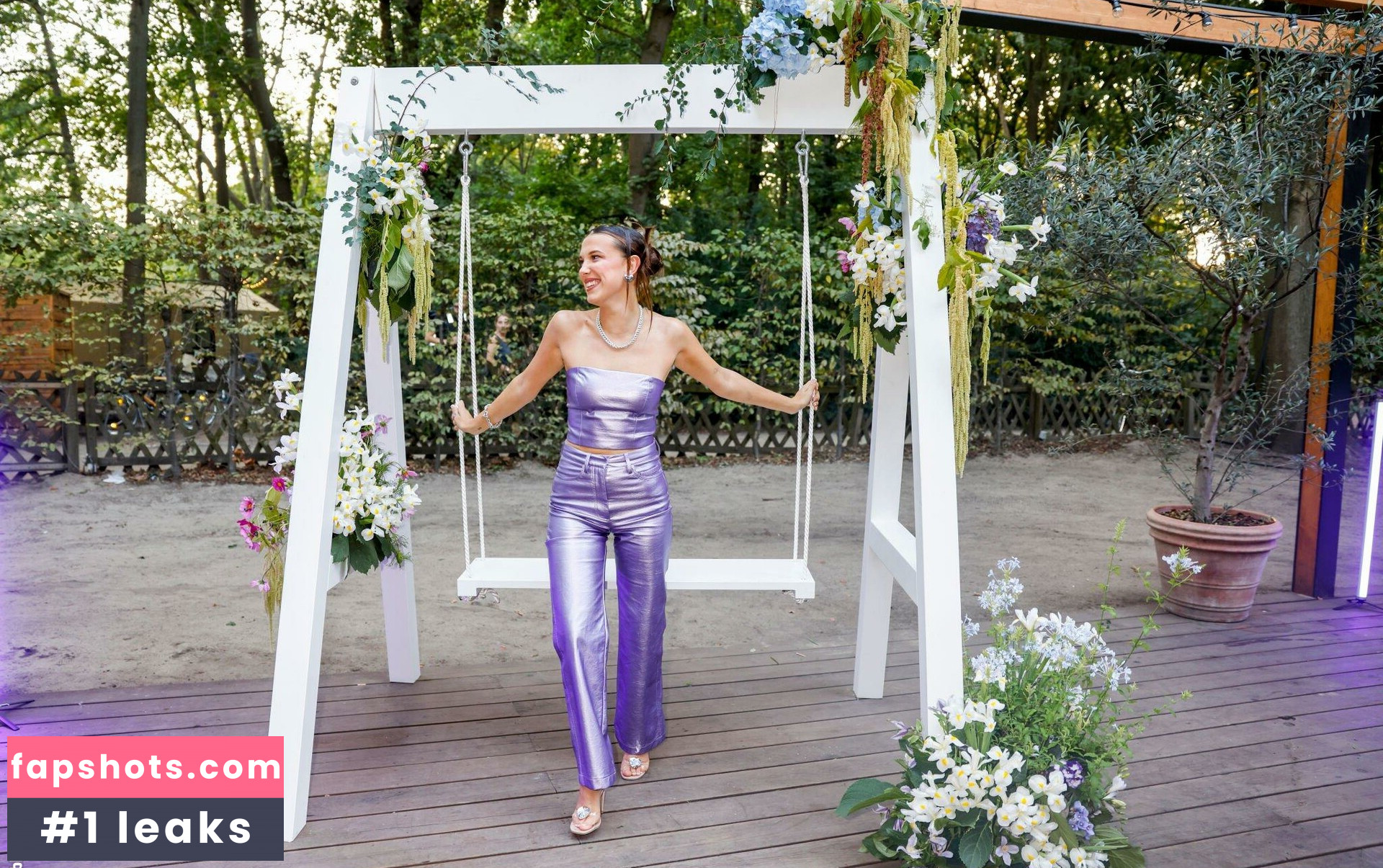 Millie Bobby Brown Nacktheit OnlyFans Fotos #1044 - Fapshots