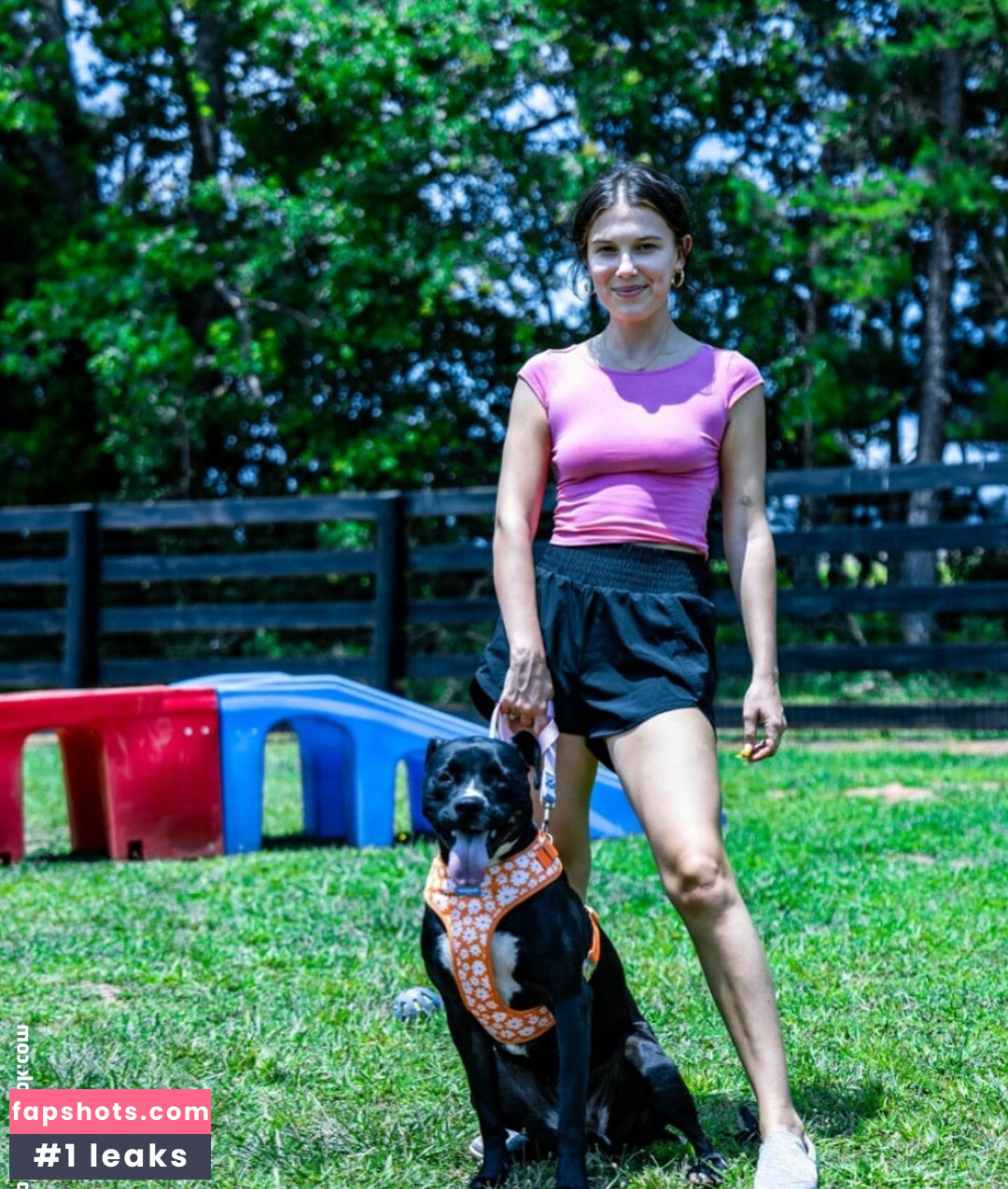 Millie Bobby Brown Nacktheit OnlyFans Fotos #1104 - Fapshots