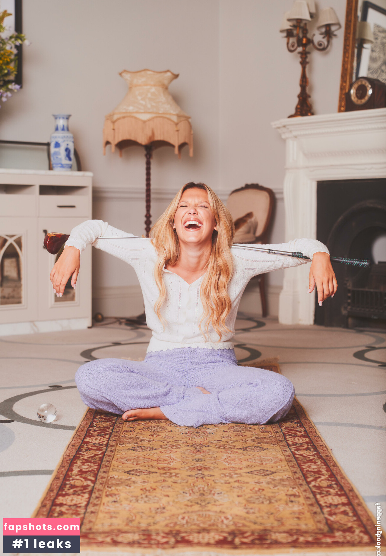 Millie Bobby Brown Nacktheit OnlyFans Fotos #1196 - Fapshots