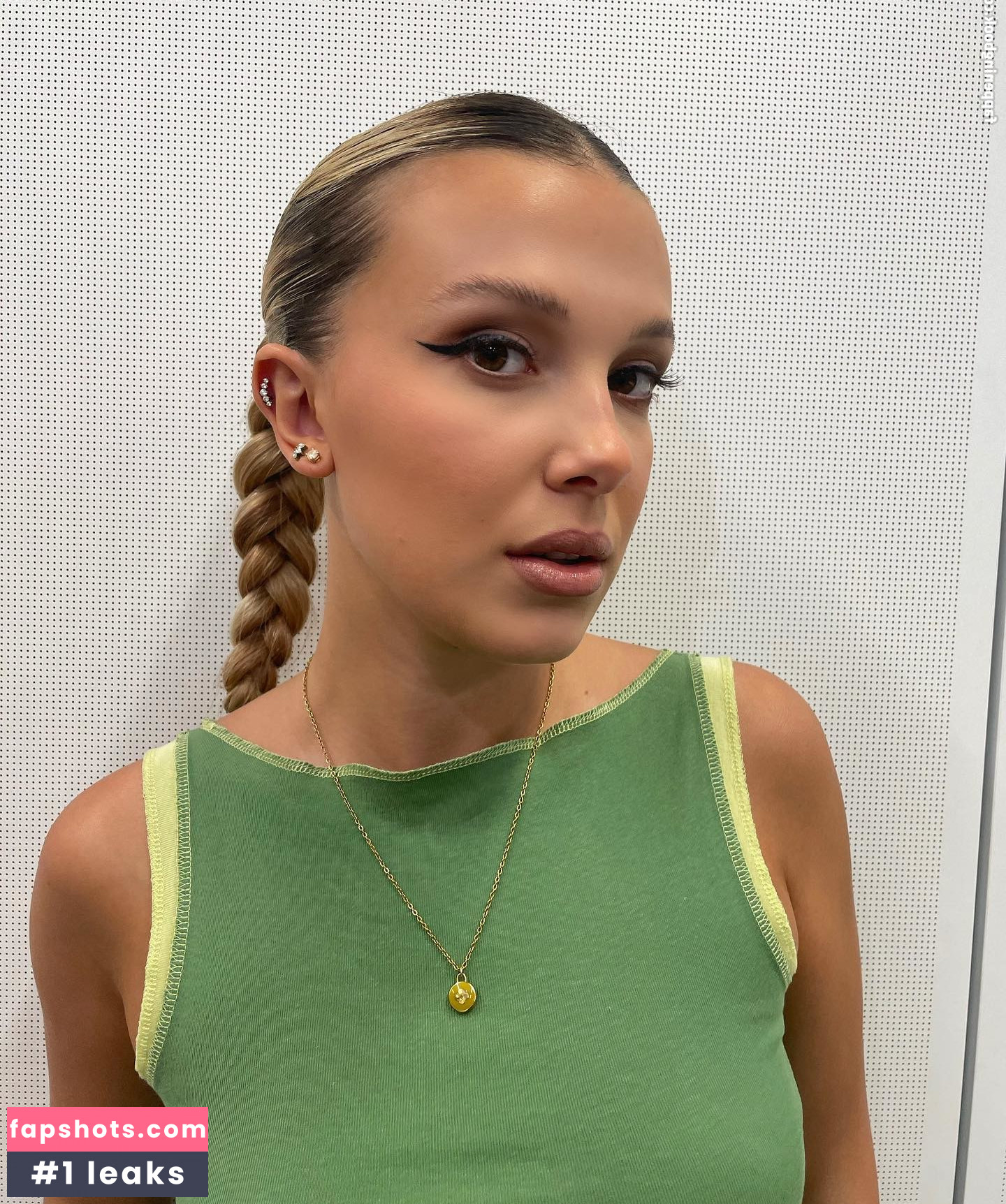 Millie Bobby Brown Nacktheit OnlyFans Fotos #1275 - Fapshots