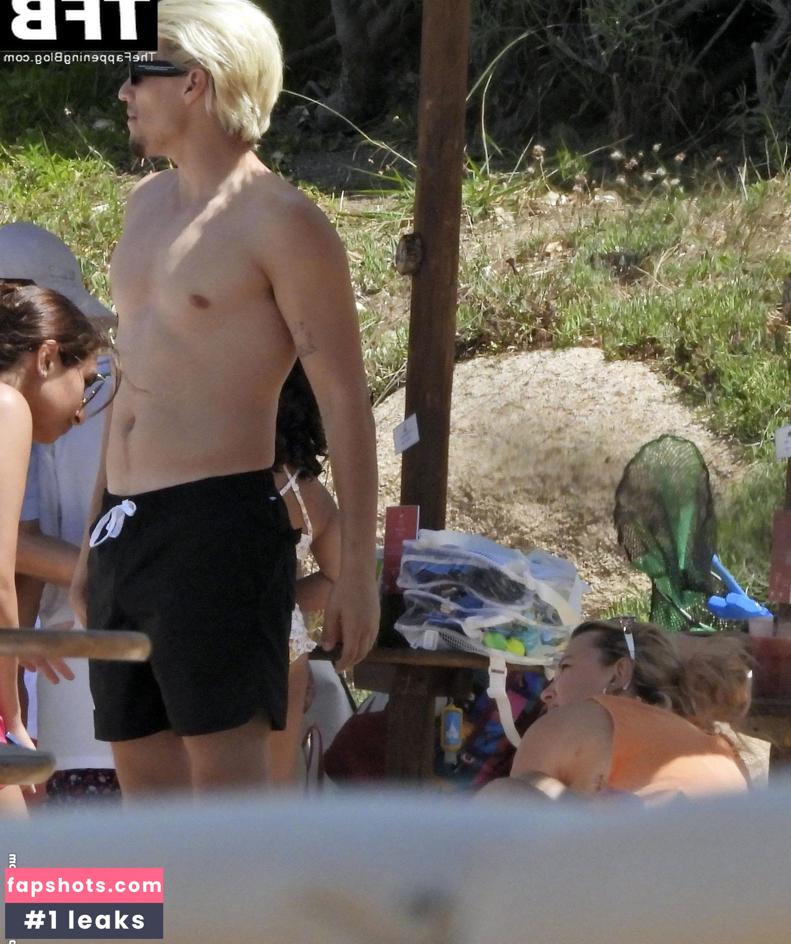 Millie Bobby Brown Nacktheit OnlyFans Fotos #1310 - Fapshots