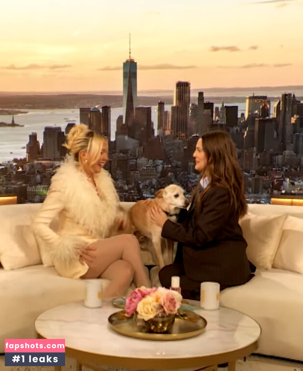 Millie Bobby Brown Nacktheit OnlyFans Fotos #192 - Fapshots