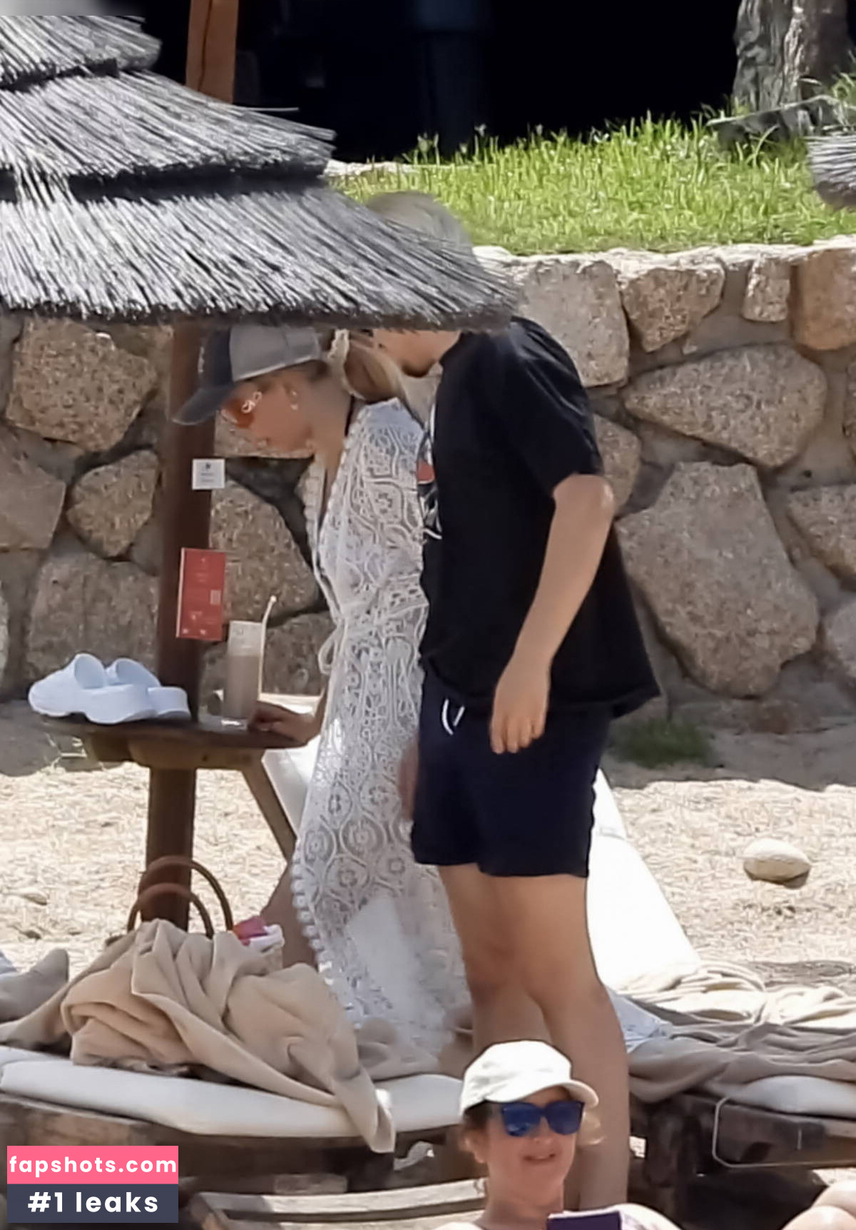 Millie Bobby Brown Nacktheit OnlyFans Fotos #315 - Fapshots