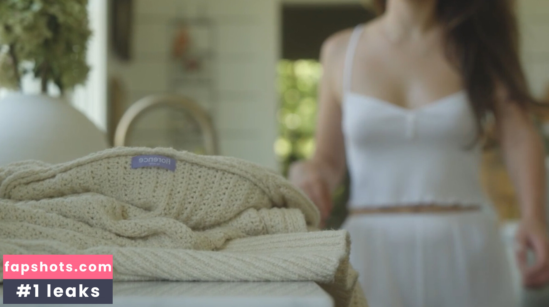 Millie Bobby Brown gallery photo #694