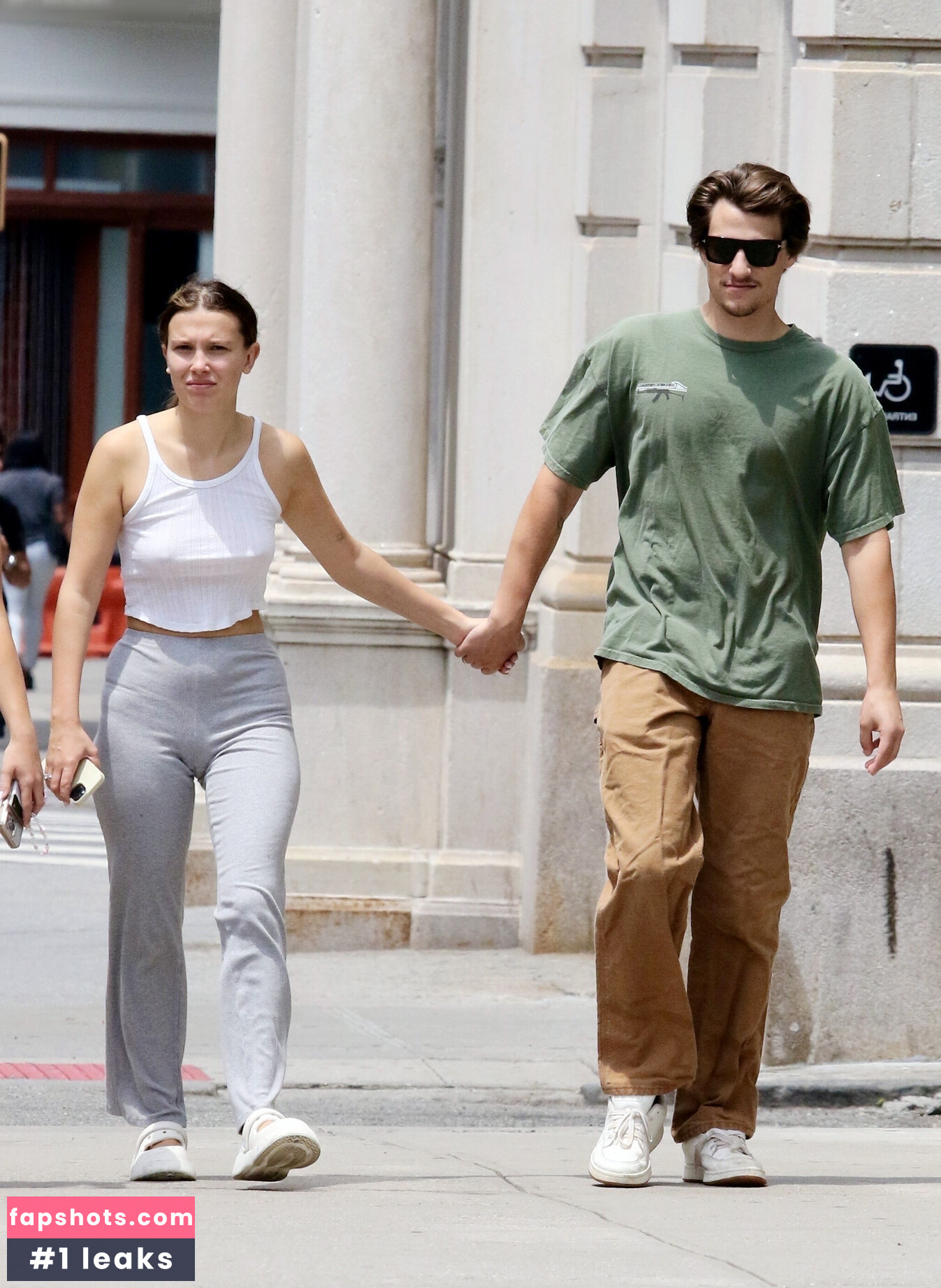 Millie Bobby Brown gallery photo #812