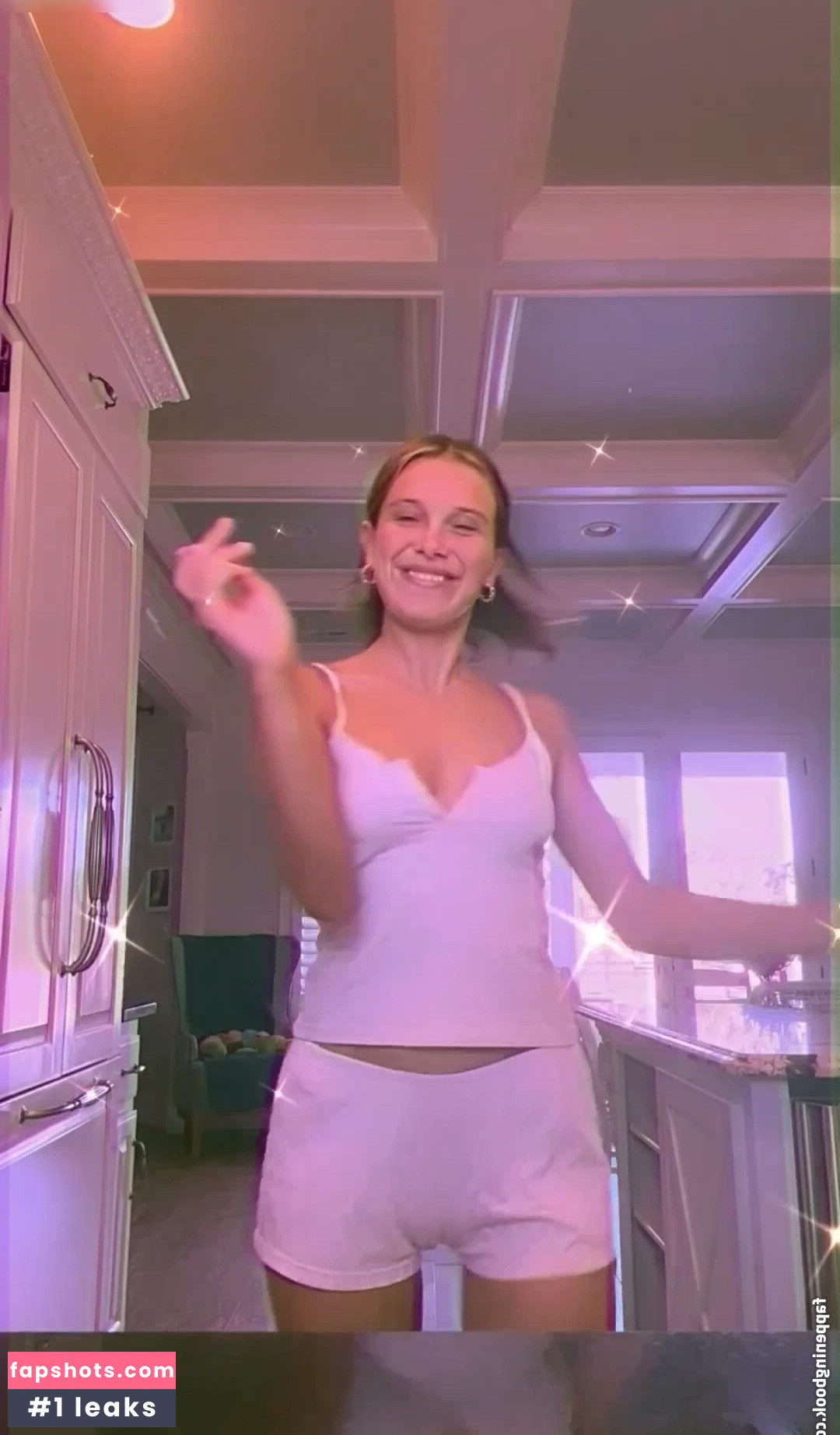 Millie Bobby Brown gallery photo #856