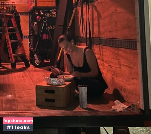 Millie Bobby Brown gallery photo #1012