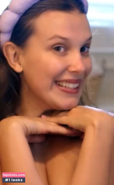 Millie Bobby Brown gallery photo #1029