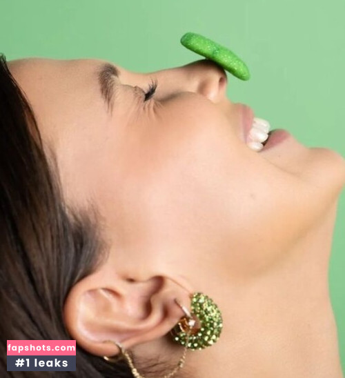 Millie Bobby Brown gallery photo #1035