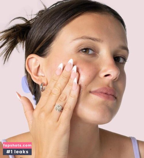 Millie Bobby Brown gallery photo #1104