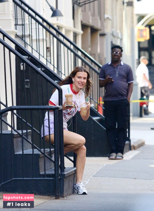 Millie Bobby Brown gallery photo #1203