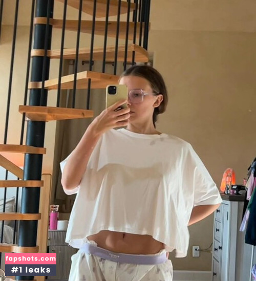 Millie Bobby Brown gallery photo #1224