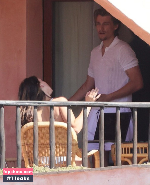 Millie Bobby Brown gallery photo #1244