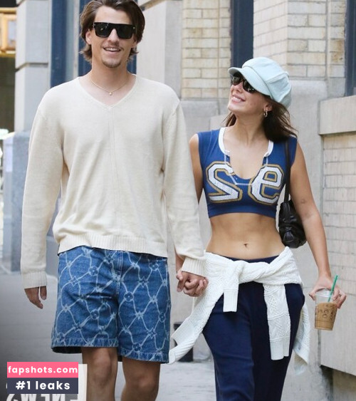 Millie Bobby Brown gallery photo #1285