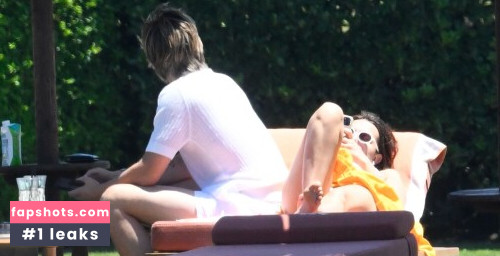 Millie Bobby Brown gallery photo #1351