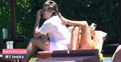 Millie Bobby Brown gallery photo #1354