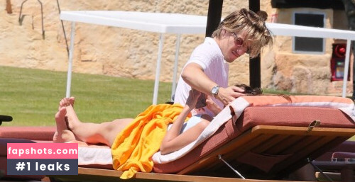 Millie Bobby Brown gallery photo #1364