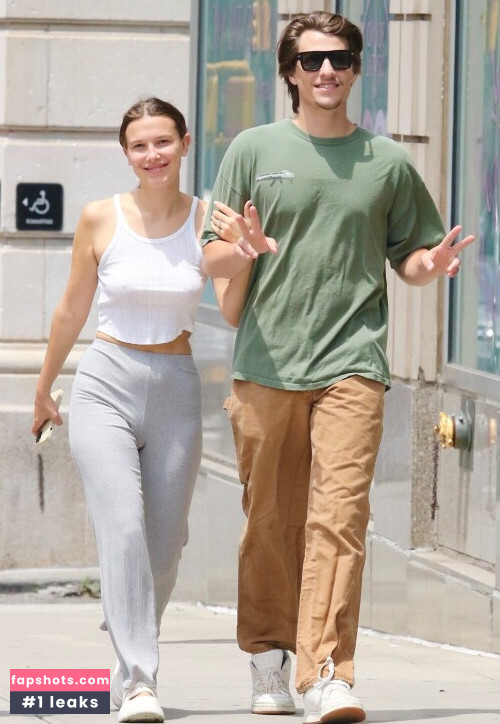 Millie Bobby Brown gallery photo #1454