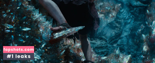 Millie Bobby Brown gallery photo #1489