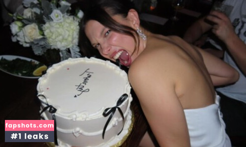 Millie Bobby Brown gallery photo #1594