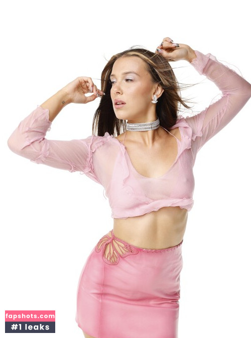 Millie Bobby Brown gallery photo #1726