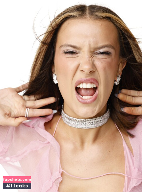 Millie Bobby Brown gallery photo #1727