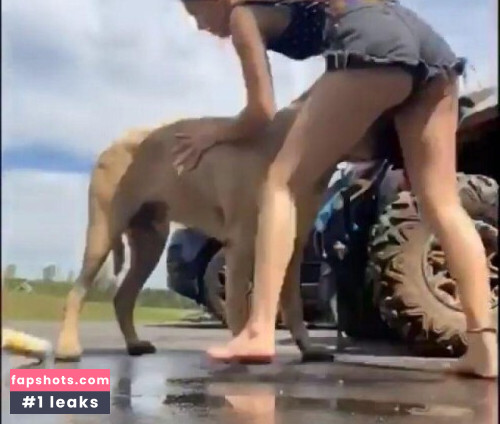 Millie Bobby Brown gallery photo #1936