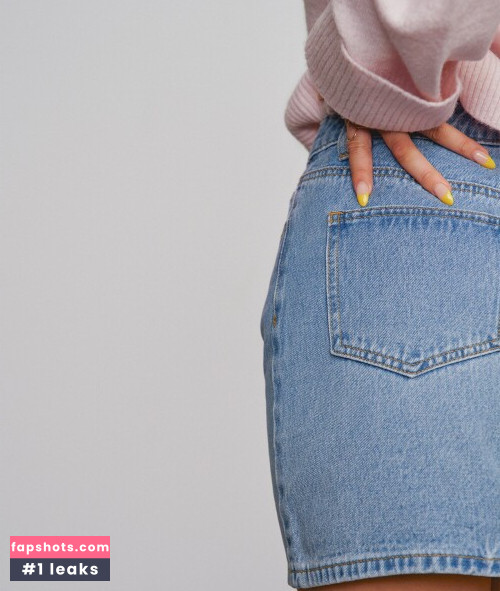 Millie Bobby Brown gallery photo #2043