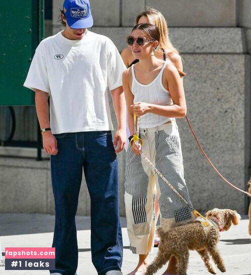 Millie Bobby Brown gallery photo #2062