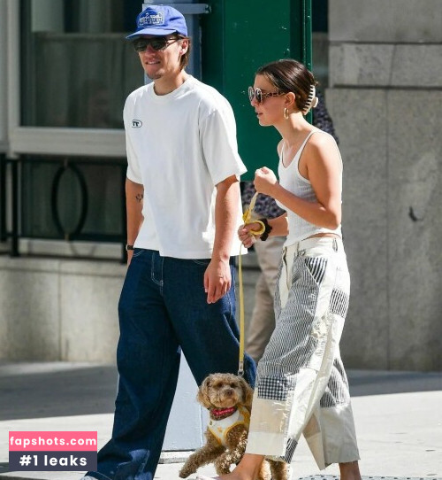 Millie Bobby Brown gallery photo #2070