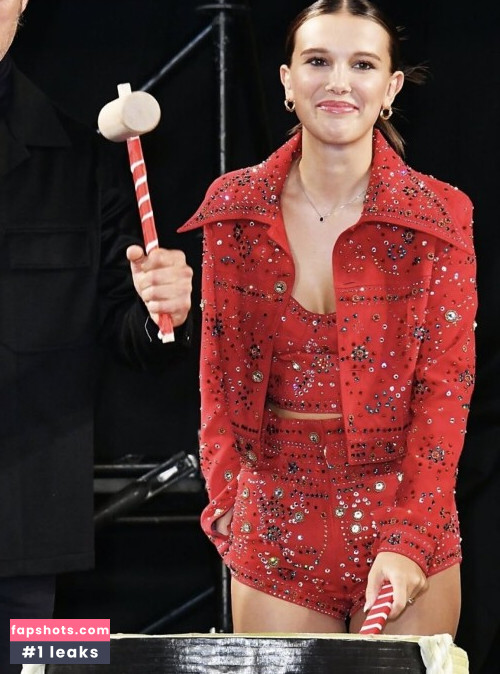 Millie Bobby Brown gallery photo #2122