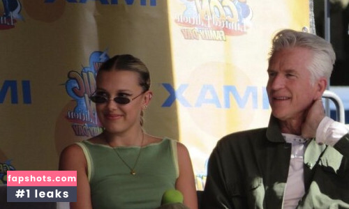 Millie Bobby Brown Nahé úniky fotek pouze od fanoušků #2536 - Fapshots