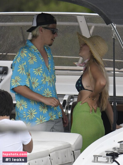 Millie Bobby Brown Nahé úniky fotek pouze od fanoušků #2628 - Fapshots