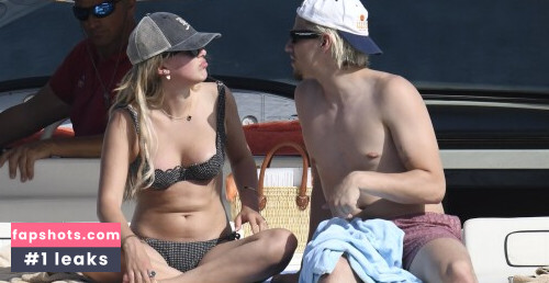 Millie Bobby Brown Nahé úniky fotek pouze od fanoušků #2670 - Fapshots