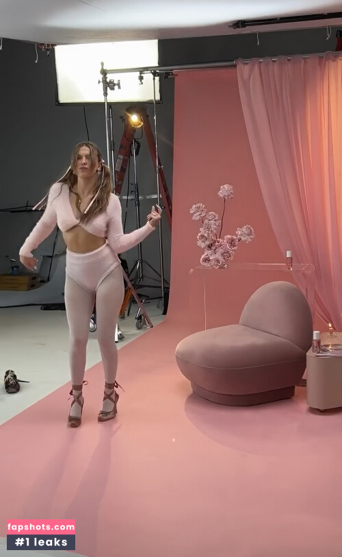 Millie Bobby Brown Nahé úniky fotek pouze od fanoušků #404 - Fapshots