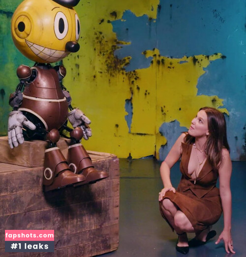 Millie Bobby Brown Nahé úniky fotek pouze od fanoušků #494 - Fapshots