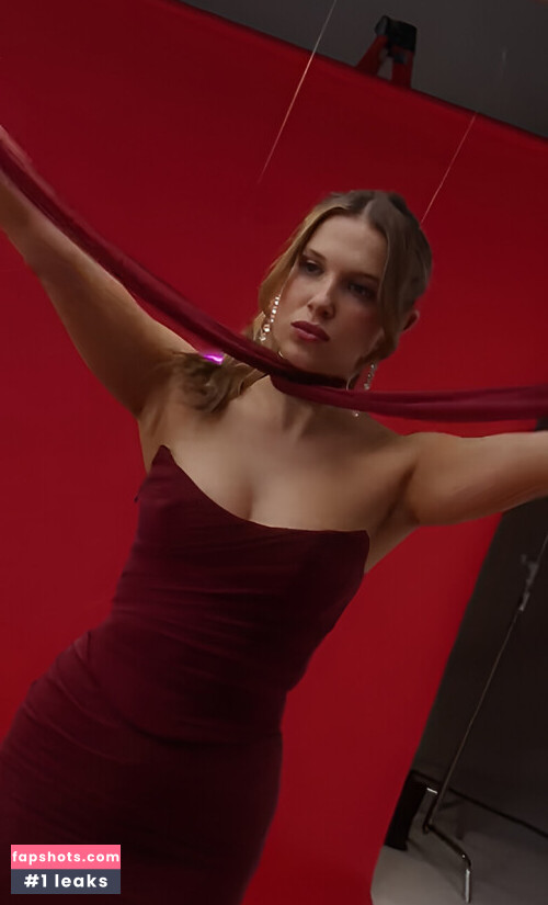 Millie Bobby Brown Nahé úniky fotek pouze od fanoušků #92 - Fapshots