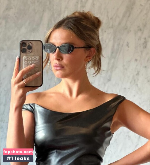 Millie Bobby Brown gallery photo #960