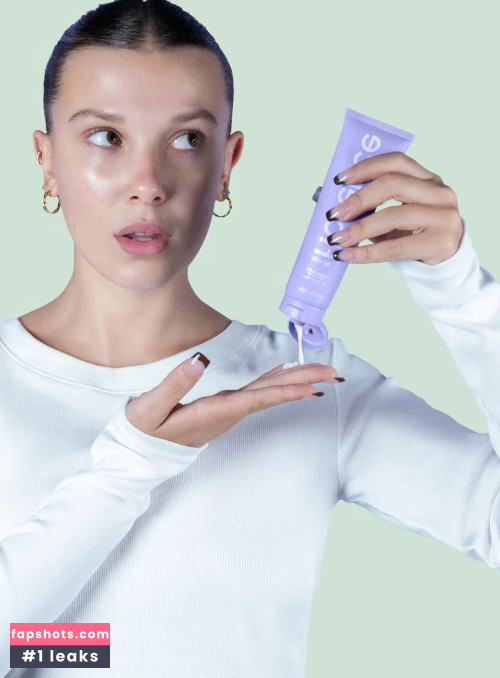 Millie Bobby Brown gallery photo #965