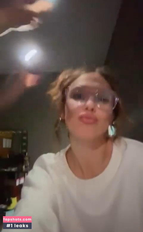 Millie Bobby Brown gallery photo #995