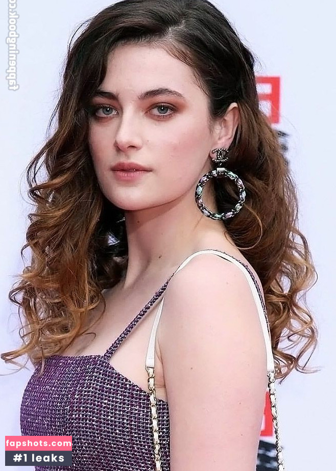 Millie Brady gallery photo #23