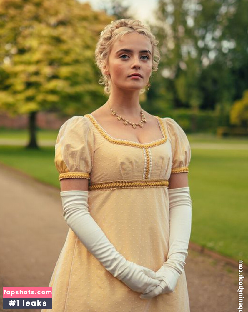 Millie Gibson gallery photo #127